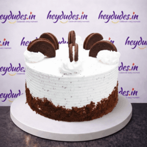 Oreo gateau cake with chocolate sponge fresh cream and Oreo biscuit topping